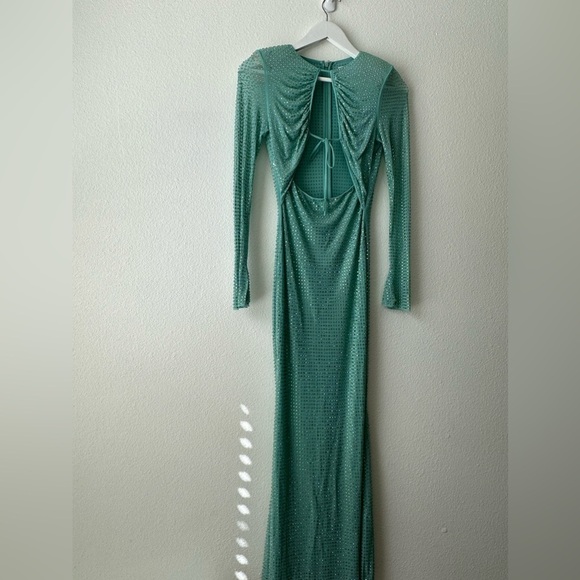 SELF PORTRAIT | pale blue rhinestone midi Longsleeve cut out - Picture 5 of 14